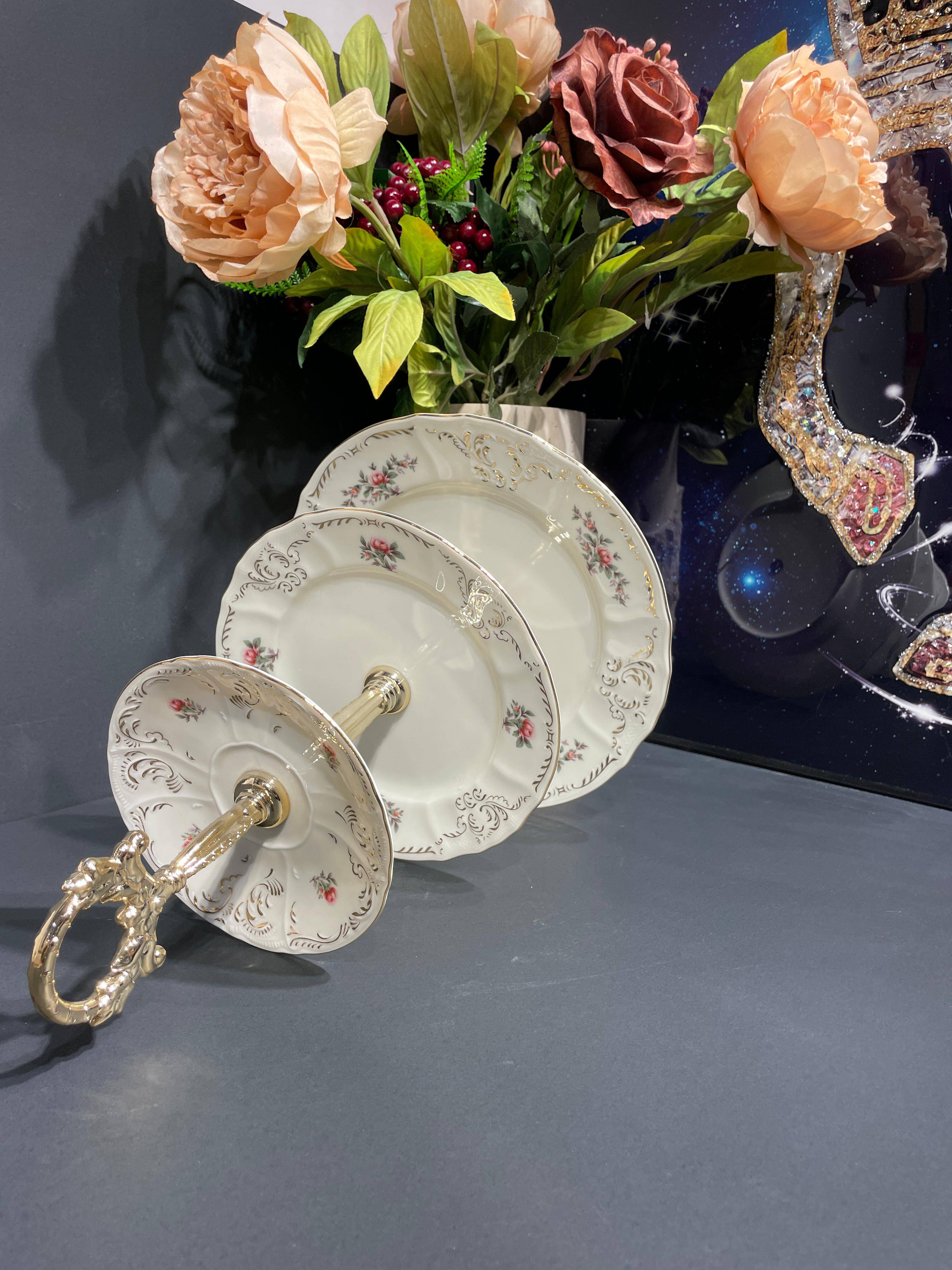 BERNADOTTE THUN ETAGIER ÜÇ KATLI KURABİYELİK 25 CM,19 CM,140 3/1 IVORY BE - 2