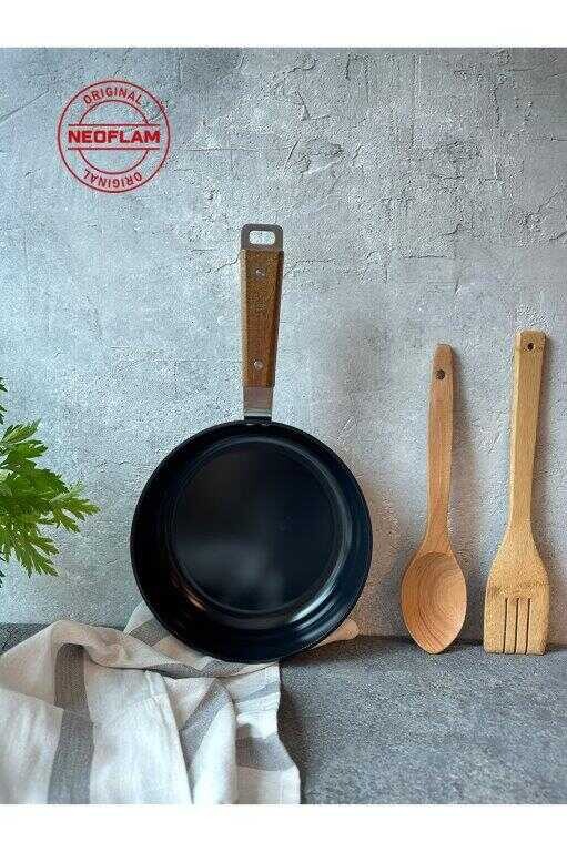 BIEN ALÜMİNYUM DÖKÜM WOK TAVA, SİYAH 20CM - 2