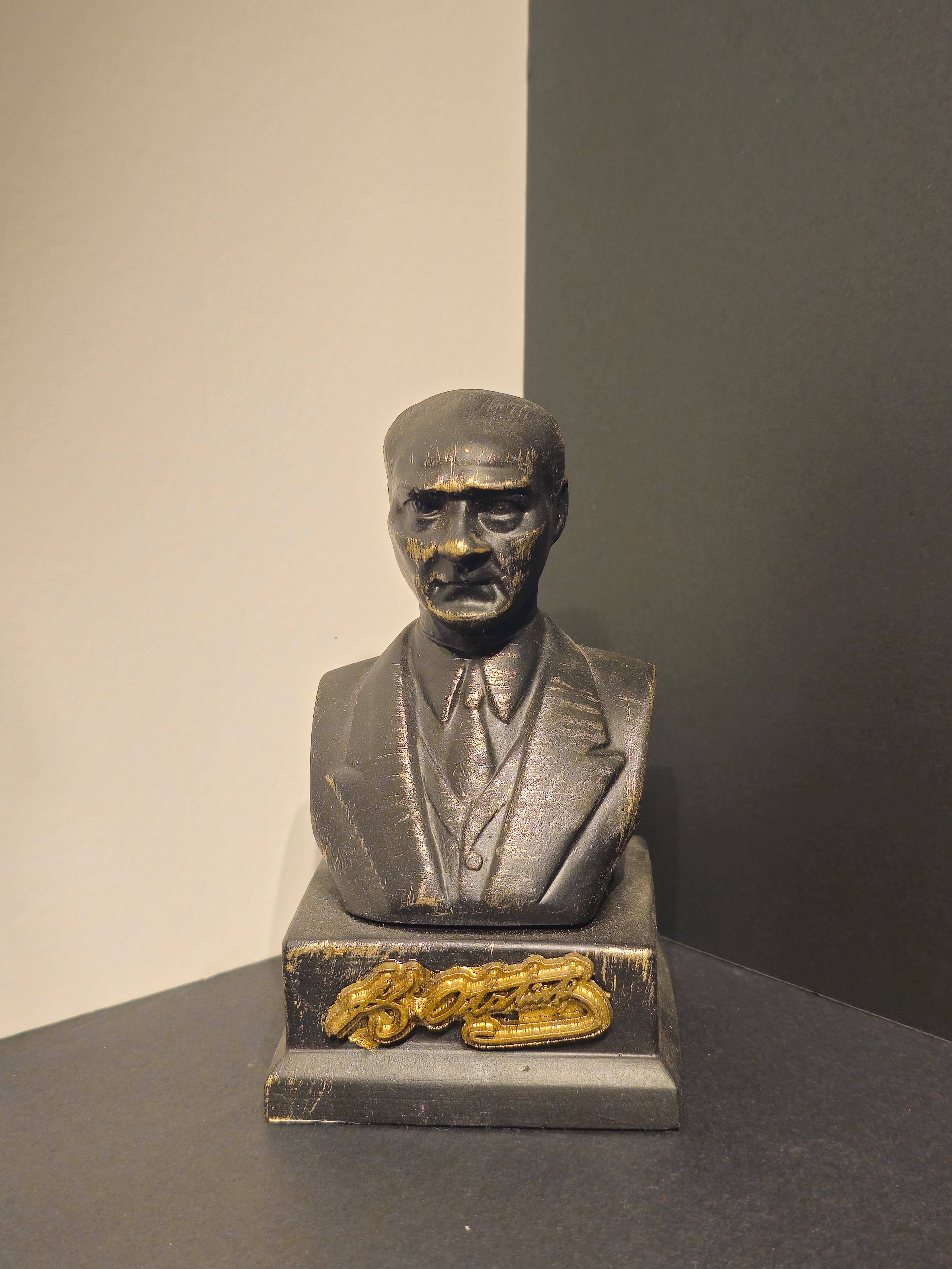 KAİDELİ ATATÜRK BİBLO SİYAH 14 CM - 2