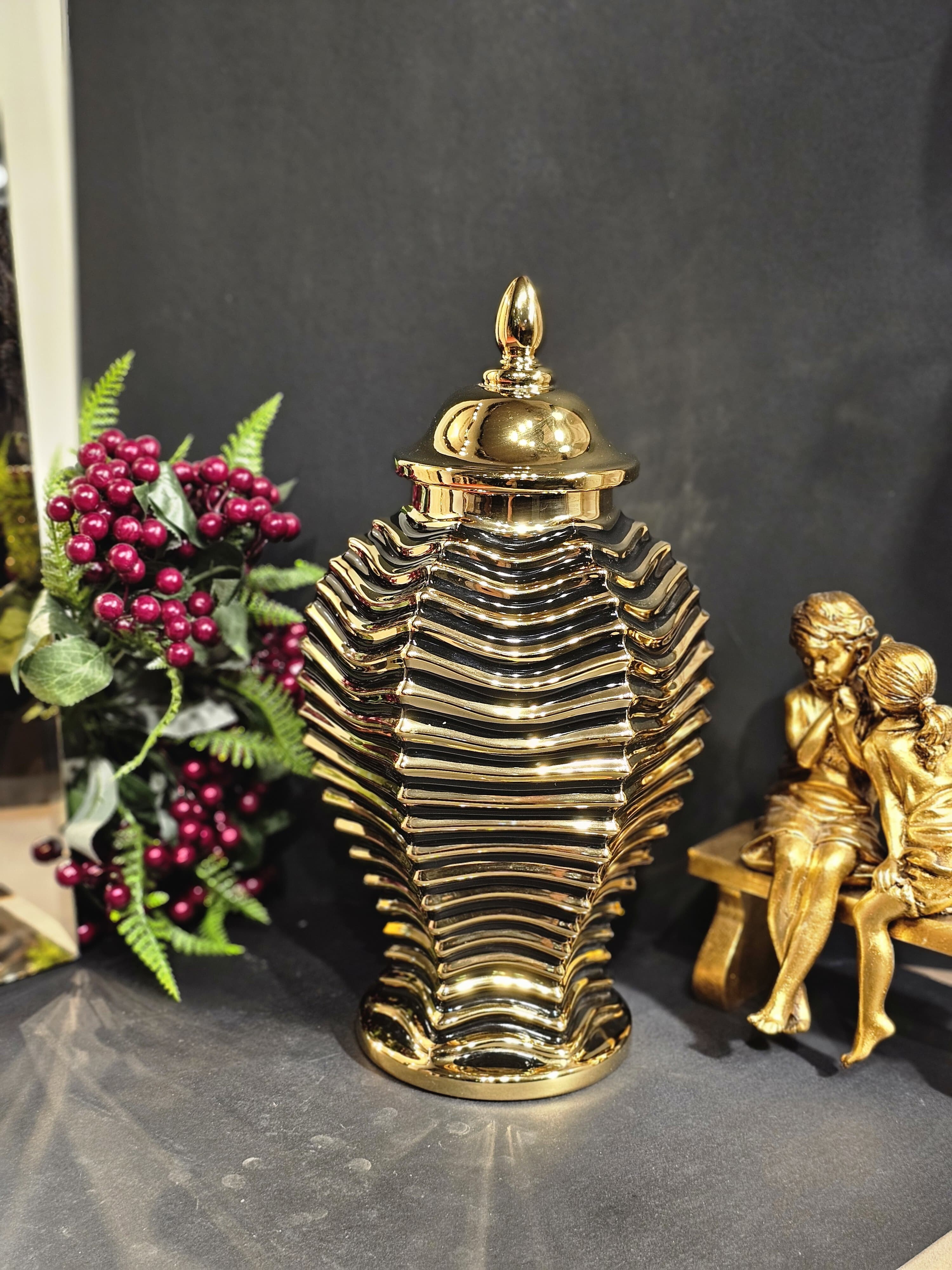 SİYAH GOLD SERAMİK KÜP - 1